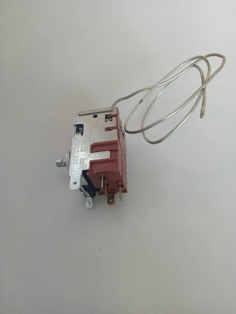 00418356 Thermostat 